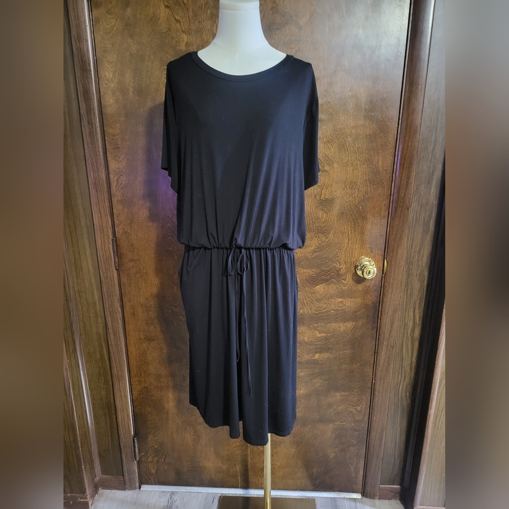 Simier Fairy Chic Black Midi Dress for Women